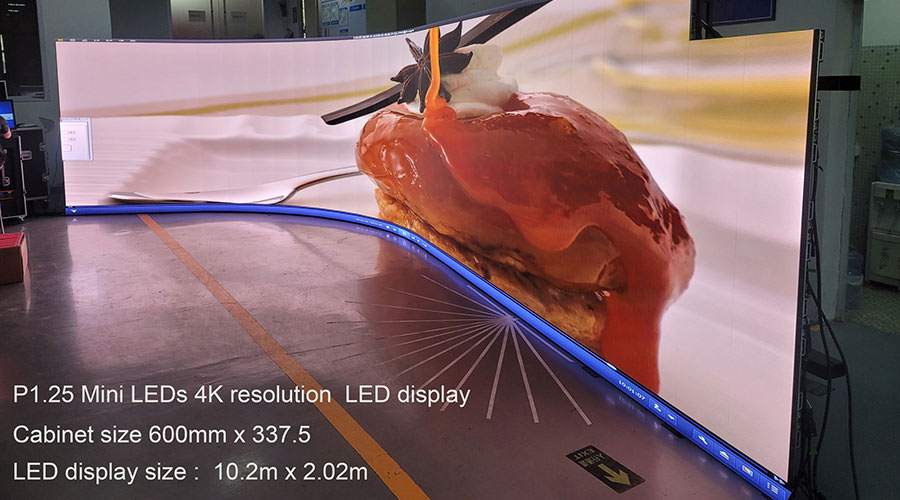 3D effect curved  LED display